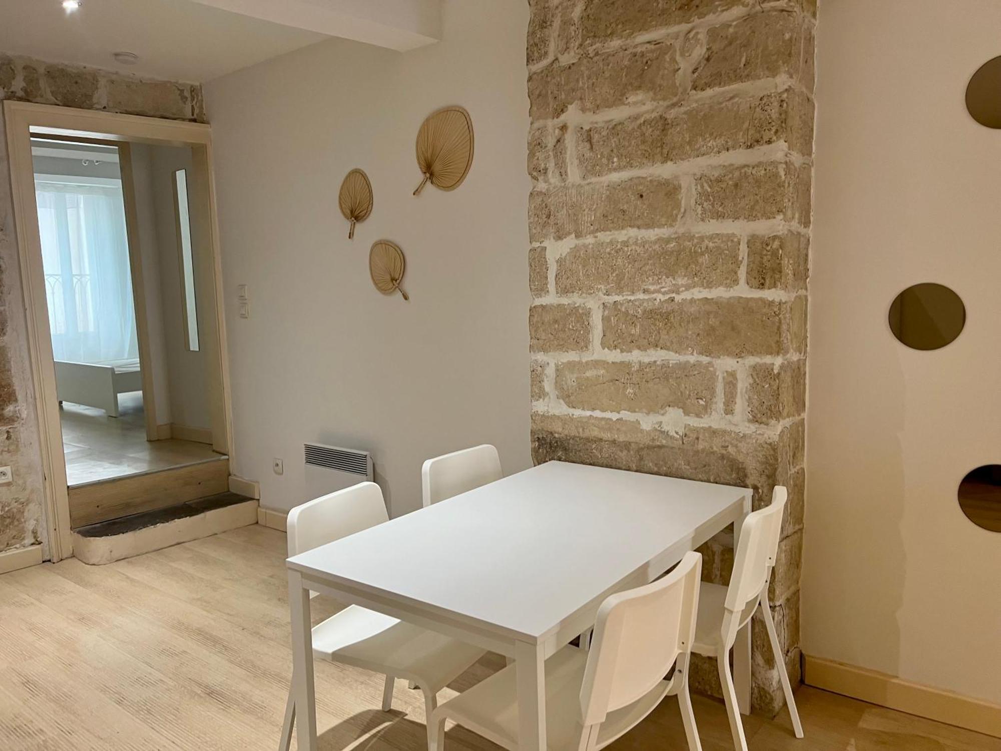Le Poete Roucher Apartment Montpellier